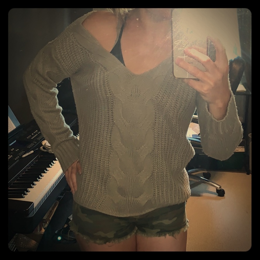 Sweater